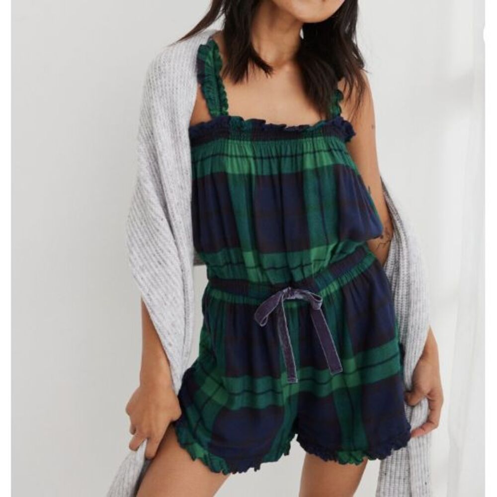 Aerie Pajama Sleepwear Romper Womens Small Green & Blue Plaid‎ with Pockets NWT - Picture 10 of 10